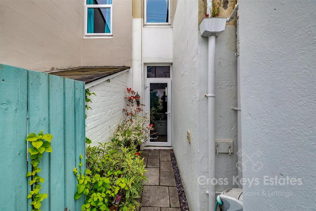Courtyard Garden