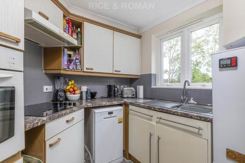 1 bedroom retirement property for sale, Epsom Road, Epsom KT17
