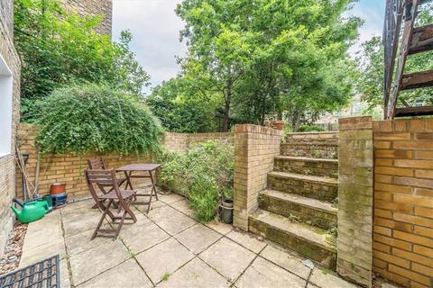 11a Manor Park, London, SE13 5QZ