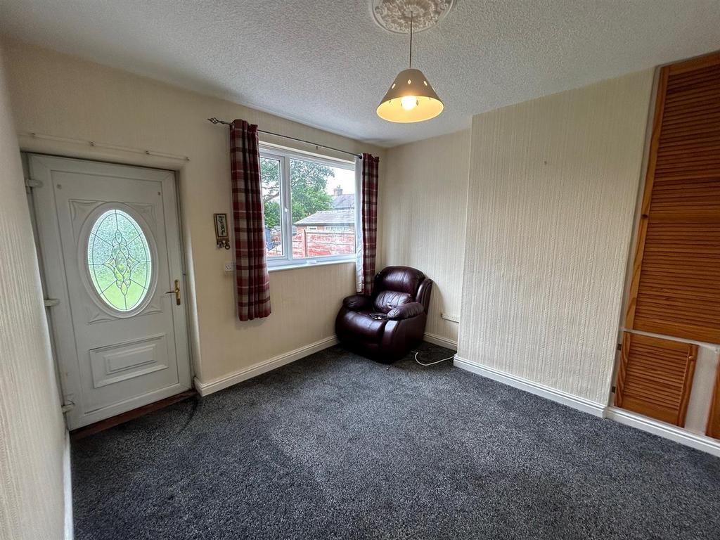 Lounge front.jpg