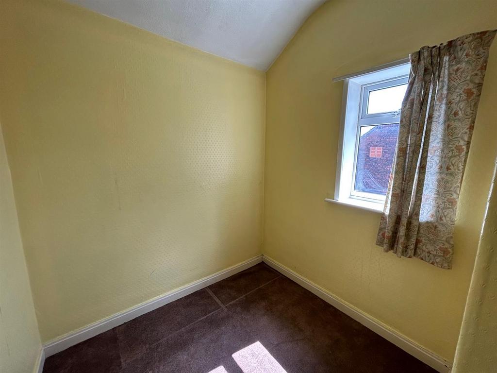 Bed 3.jpg