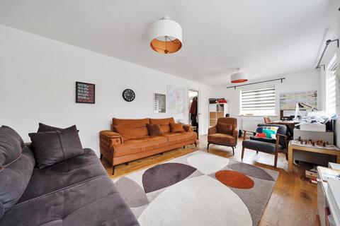 4 bedroom detached house for sale, Kingsmere,  Bicester,  Oxfordshire,  OX26