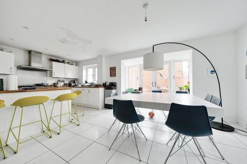 undefined, Kingsmere,  Bicester,  Oxfordshire,  OX26