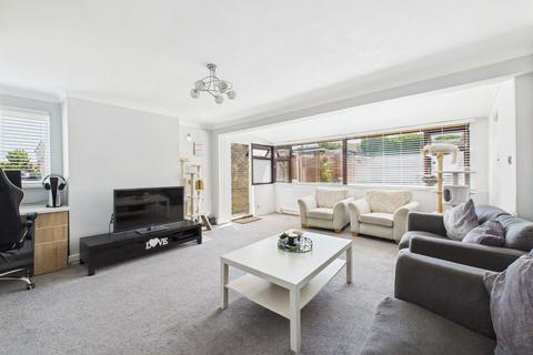 95 Kipling Avenue, Goring By Sea, Worthing, BN12 6LJ