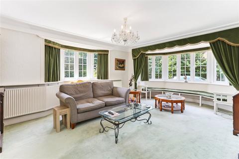 undefined, Crossway, Walton-On-Thames, KT12