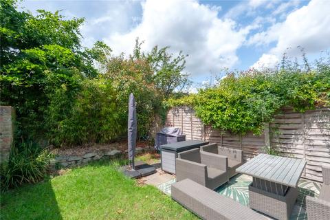 7 Crane Road, Twickenham, TW2 6RX