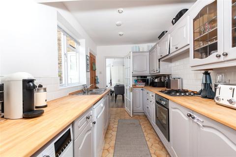 7 Crane Road, Twickenham, TW2 6RX