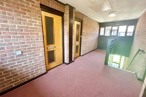 2 bedroom flat for sale, Bowes Close, Sidcup, DA15