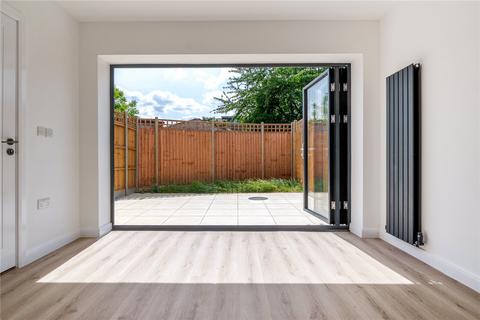 2 bedroom terraced house for sale, Holmwood Road, Enfield, EN3