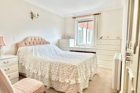 1 bedroom retirement property for sale, Home Abbey House , Tewkesbury GL20