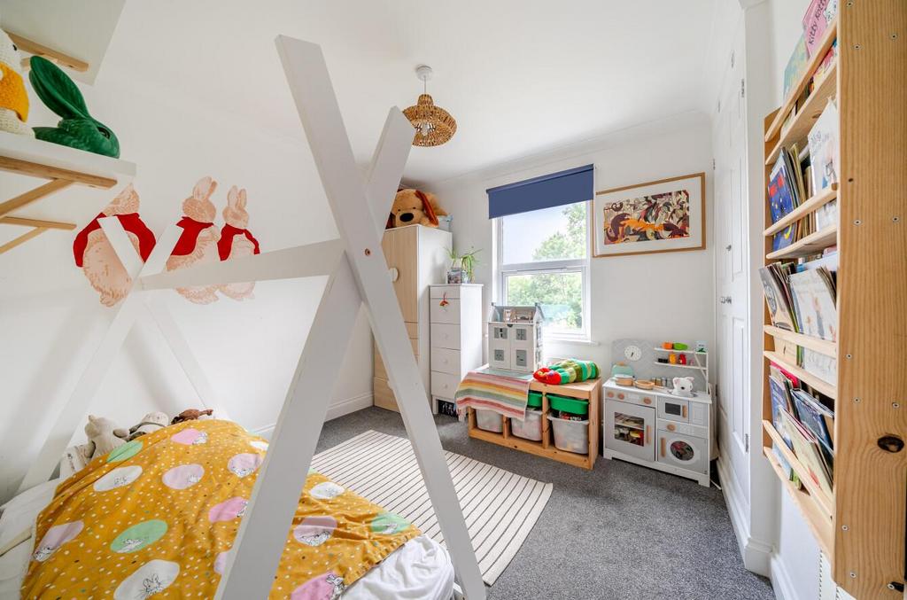 Bedroom 2.jpg