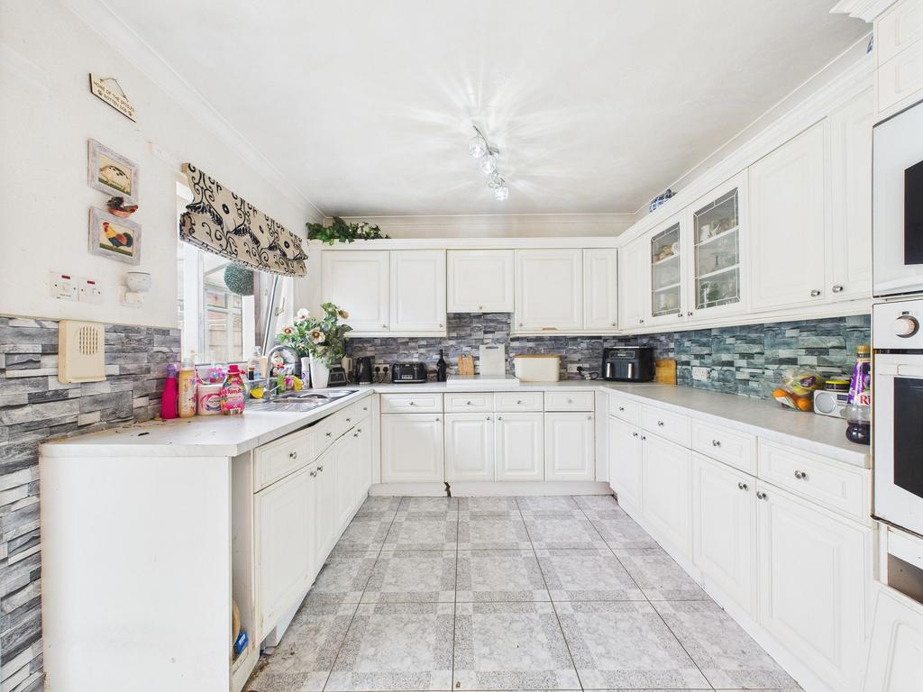 Breakfast Kitchen