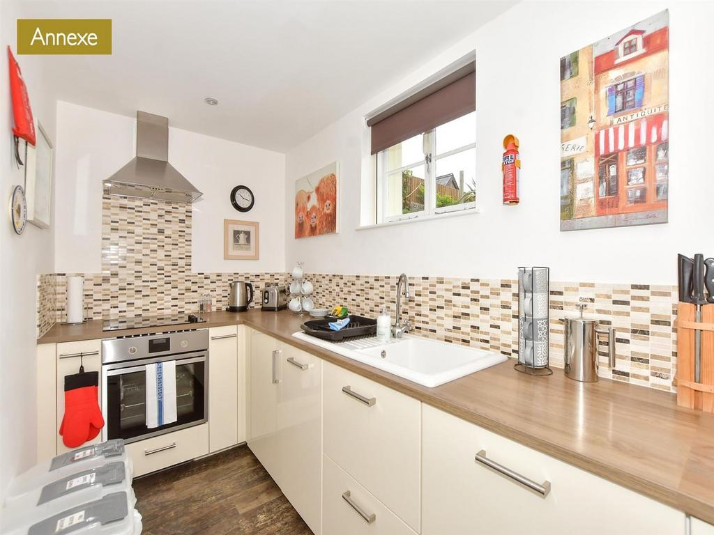 Kitchen (Apartment)