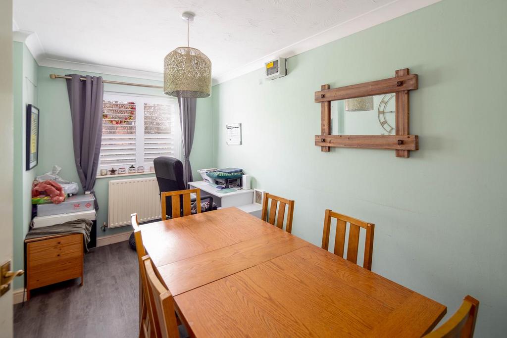 04-dining room.jpg