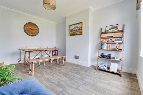 undefined, Leighton Avenue, Leigh-on-Sea SS9