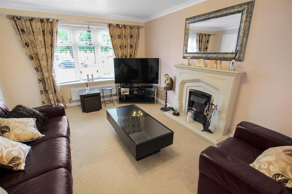Living/Dining Room