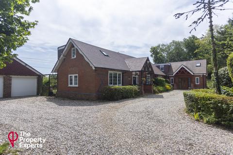 5 bedroom detached bungalow for sale, Reading Road, Hook, RG27