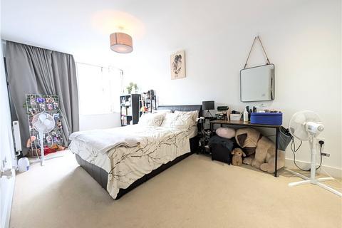 undefined, Knoll Rise, Orpington, Kent, BR6