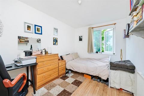 undefined, Dowdeswell Close, Putney, SW15