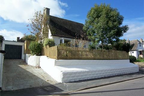 67 Harepath Road, Seaton, EX12 2BH