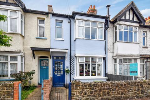 17 Waterloo Road, Shoeburyness, Southend-on-sea, SS3 9EQ