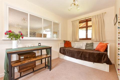 2 bedroom detached house for sale, Fishbourne Lane, Fishbourne, Isle of Wight