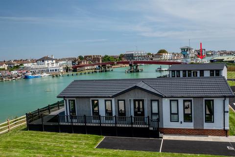 2 bedroom mobile home for sale, Littlehampton Marina, Ferry Road, Littlehampton
