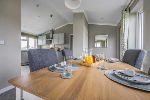 2 bedroom mobile home for sale, Littlehampton Marina, Ferry Road, Littlehampton