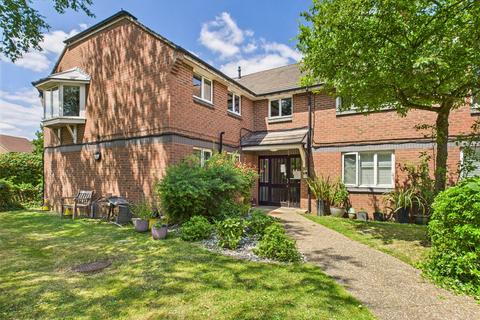 undefined, Chichester Close