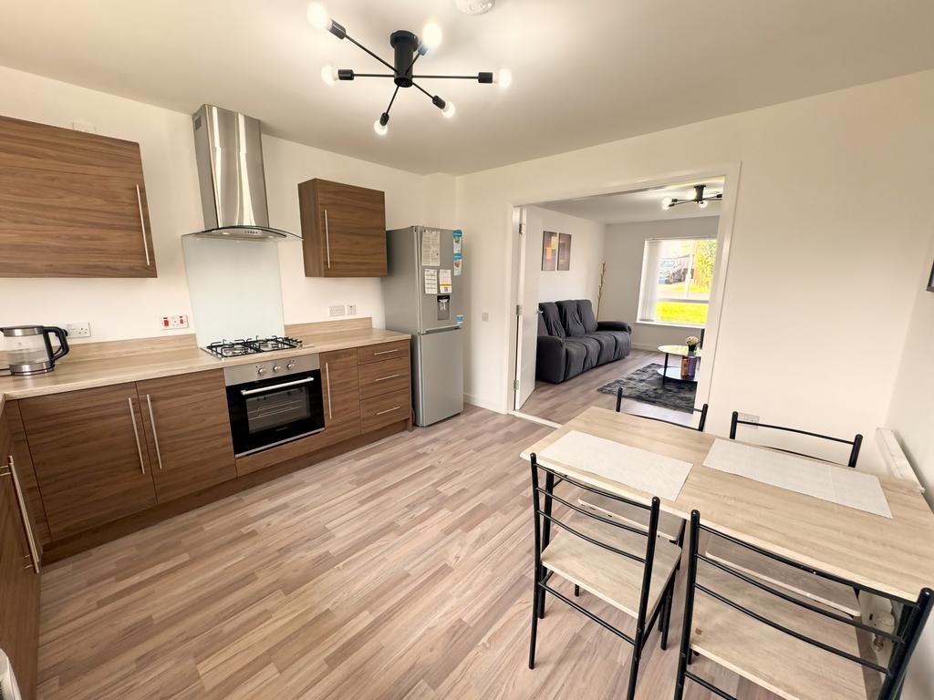 Kitchen 4
