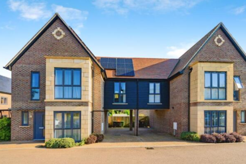undefined, Frances Drive, Dunstable