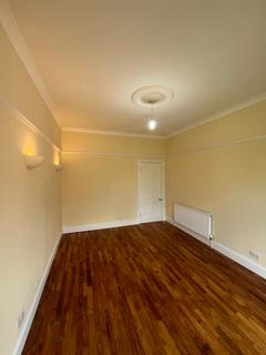 2 bedroom flat to rent, Partickhill Road , Glasgow G11