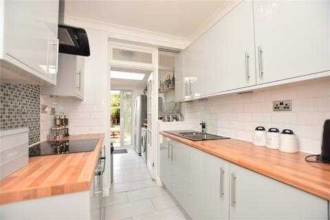35 Adelaide Gardens, Chadwell Heath, Romford, RM6 6SS