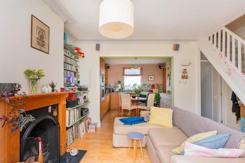 3 bedroom terraced house for sale, Vale Street, Totterdown