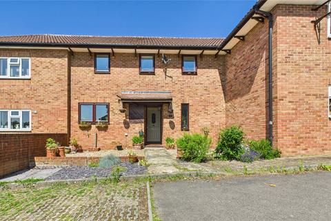 6 Hutton Close, Windlesham, GU20 6DN
