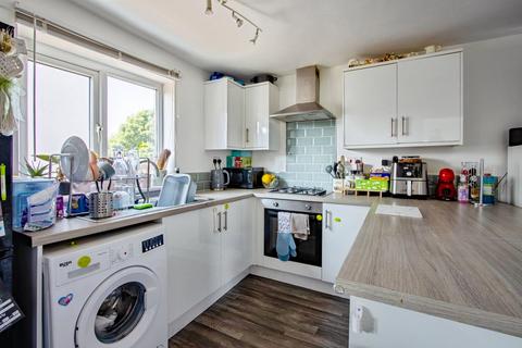 3 bedroom semi-detached house for sale, Orchard Head Drive, Pontefract WF8