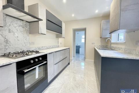 undefined, Queens Road, Reading RG4