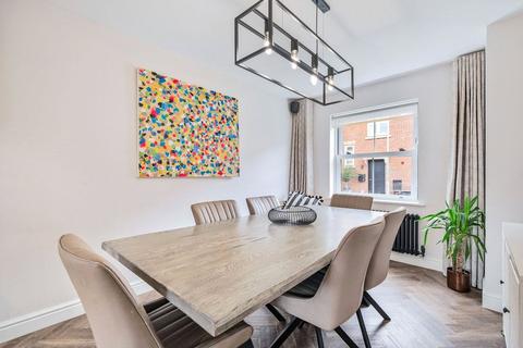 undefined, Wright Close, Hertfordshire WD23