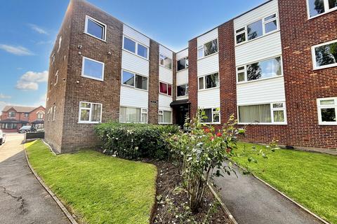 Pole Lane, Bury, BL9