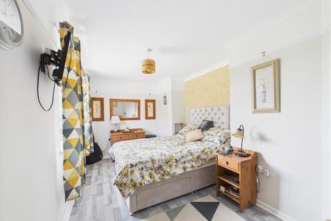 84 Danes Drive, Hessle, HU13 0BN