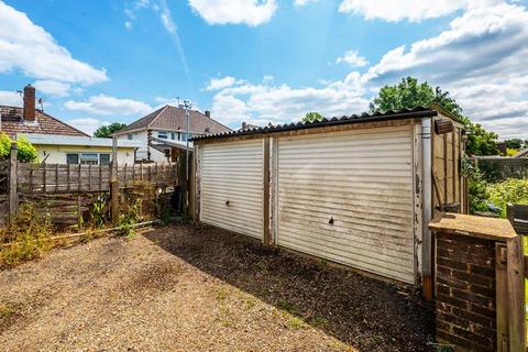 174a Kingston Road, Leatherhead, KT22 7PZ
