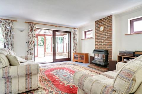 11 Colehills Close, Clavering, Saffron Walden, CB11 4QY