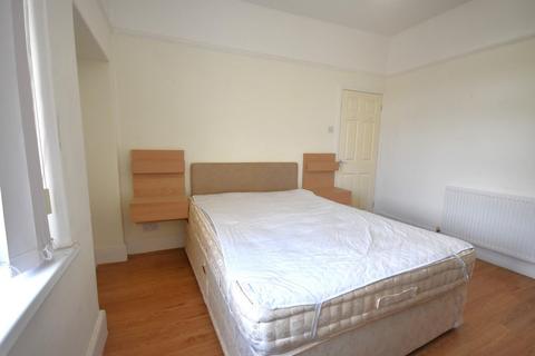 1 bedroom apartment to rent, First Floor Flat, 27 Glamorgan Street, Cardiff, CF5 1Q