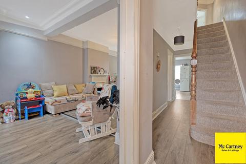 44 Rosebery Road, Chelmsford, CM2 0TU