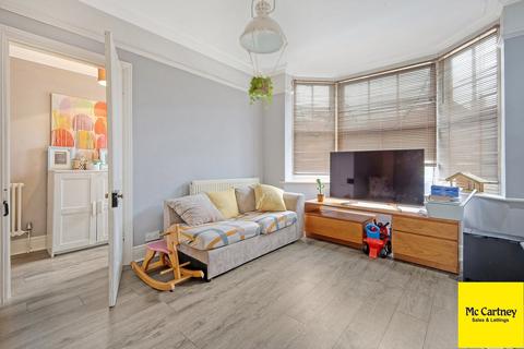 44 Rosebery Road, Chelmsford, CM2 0TU