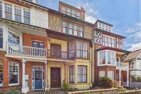 9 bedroom terraced house for sale, Cabbell Road, Cromer