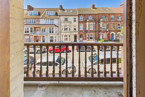 9 bedroom terraced house for sale, Cabbell Road, Cromer