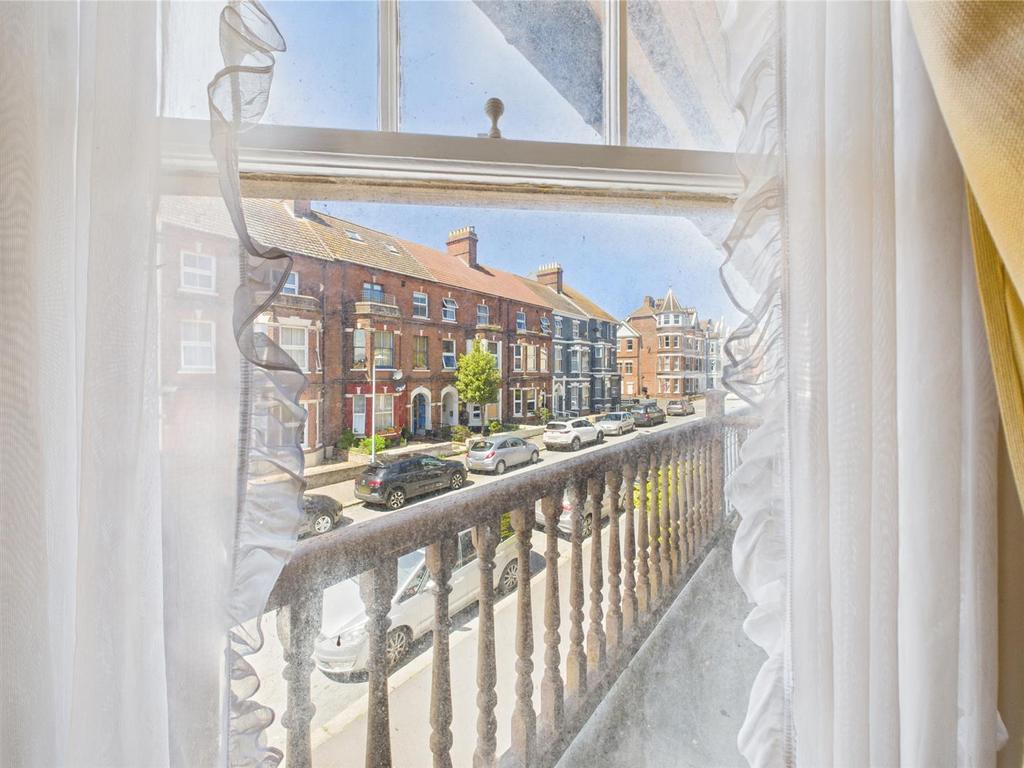 CAM04116 G0-PR0199-STILL064.jpg