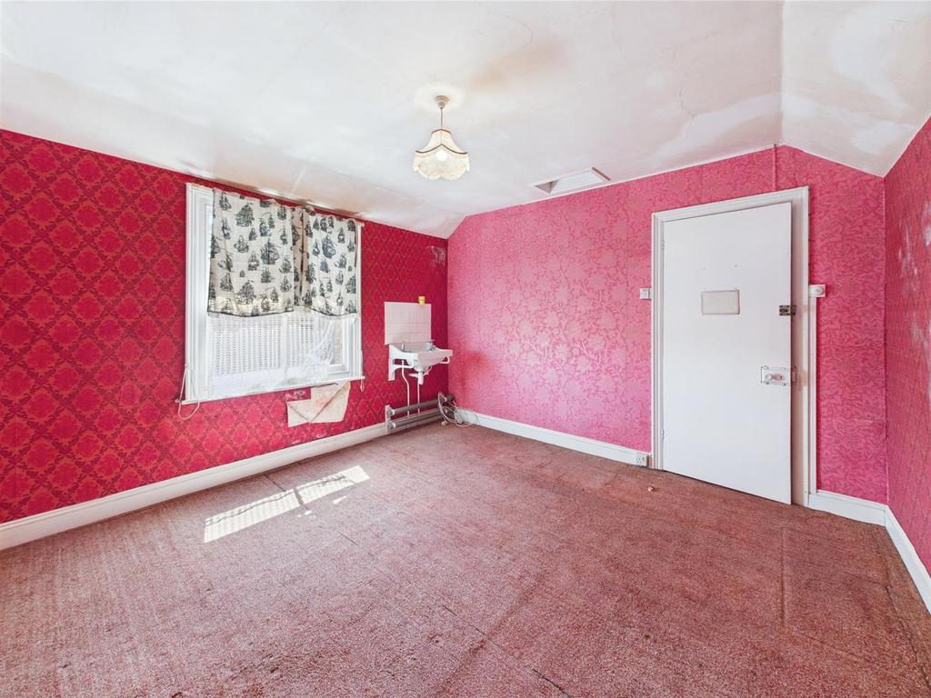 CAM04116 G0-PR0199-STILL079.jpg