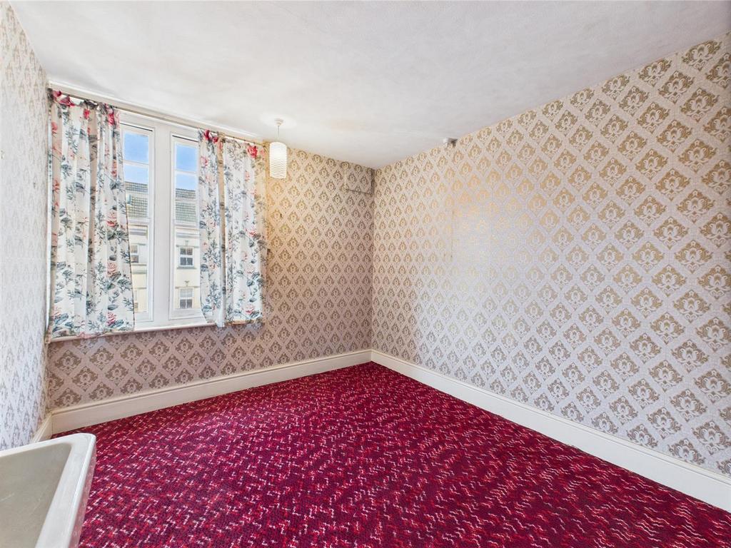 CAM04116 G0-PR0199-STILL080.jpg